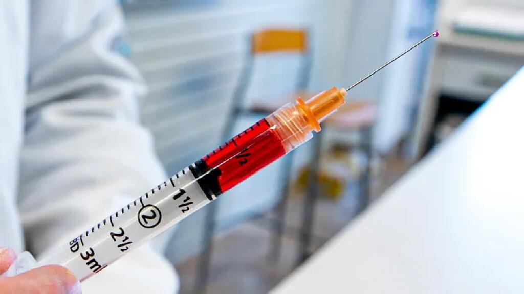 Vitamin Injections/shots improve energy, mood, skin and well being